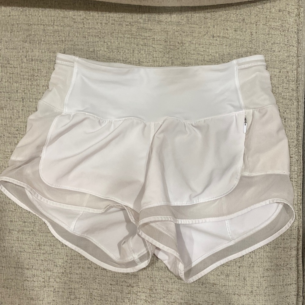 Lululemon Hotty Hot shorts
